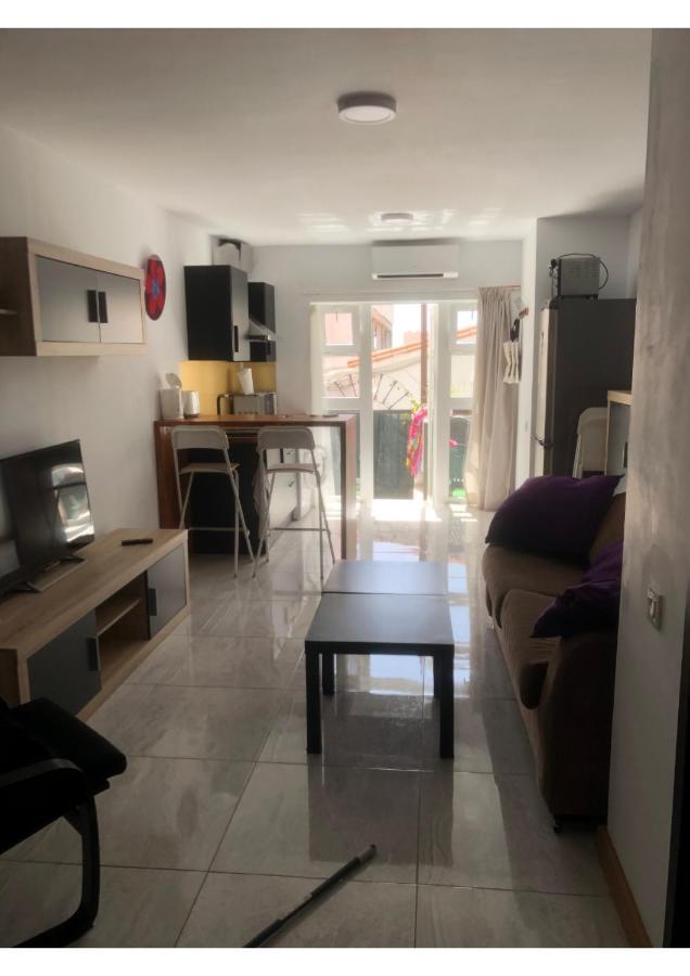 Torremolinos, Bonito Apartamento Studio La Carihuela Exterior photo