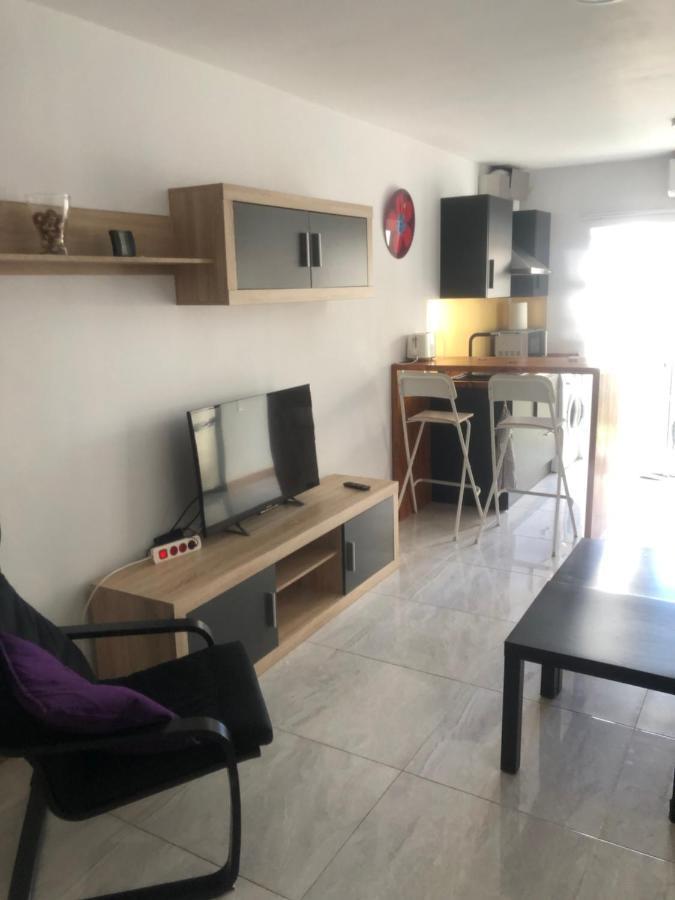 Torremolinos, Bonito Apartamento Studio La Carihuela Exterior photo